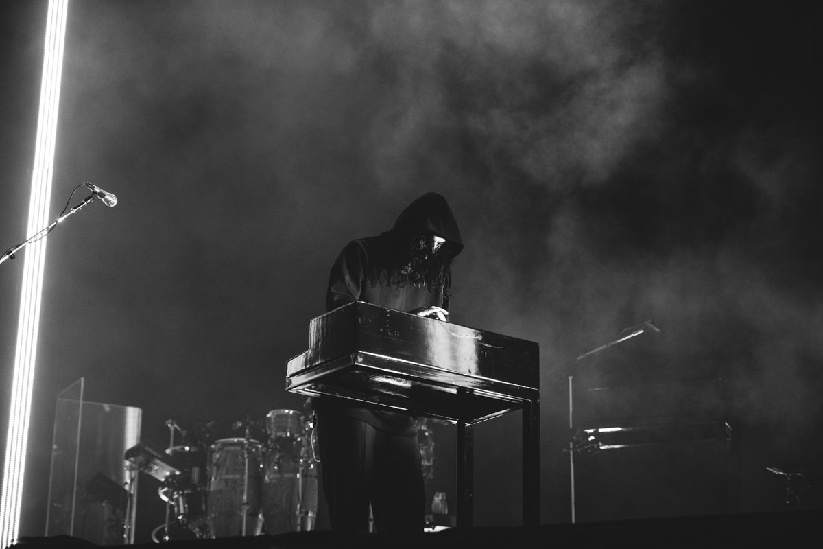 readdork's tweet image. The 1975 (@the1975) played their self-titled debut in full at @OfficialRandL, and it looked like this. #RandL23 

📸 @patrickgunning