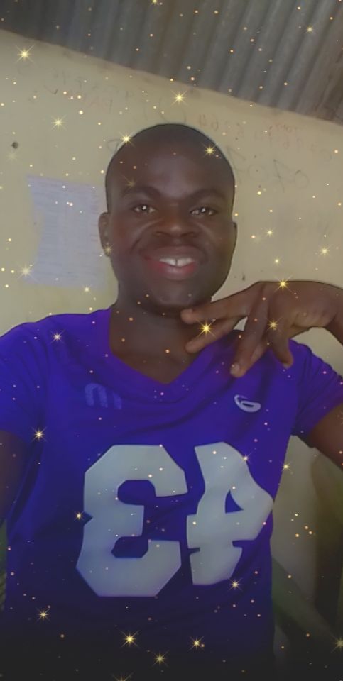 JamesStevene's tweet image. Ukiona nimenona ujuwe kwmba
Kuna mwenye anaenifanya ninone