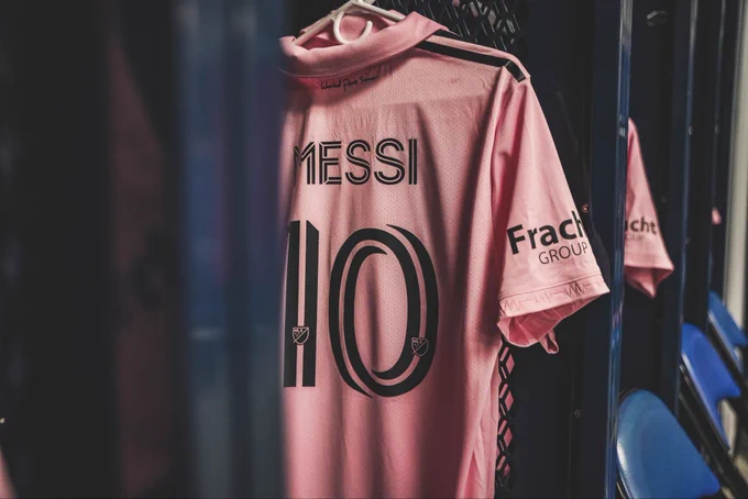 OFFICIAL: Lionel Messi will wear the kit on his <a href="/MLS/">Major League Soccer</a> Debut. #RBNYvMIA