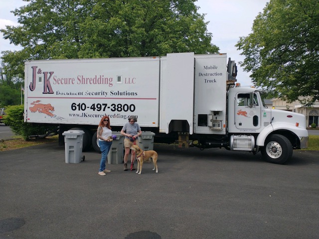 JK_trashremoval's tweet photo. Photos from the shred event held earlier this summer at the Kirk & Nice Funeral Home, Plymouth Meeting, PA. What a picture perfect day! To schedule your community shred event, give us a call (610) 674-6373.
#shredevents #secureshredding #JandK #JKsecureshredding #communitycounts https://t.co/dSSjwr4jeG