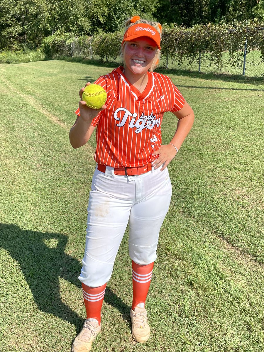 First bomb of senior year!!! <a href="/SSC_Softball/">Seminole State College Softball</a> <a href="/TJwebb5/">TJ webb</a>