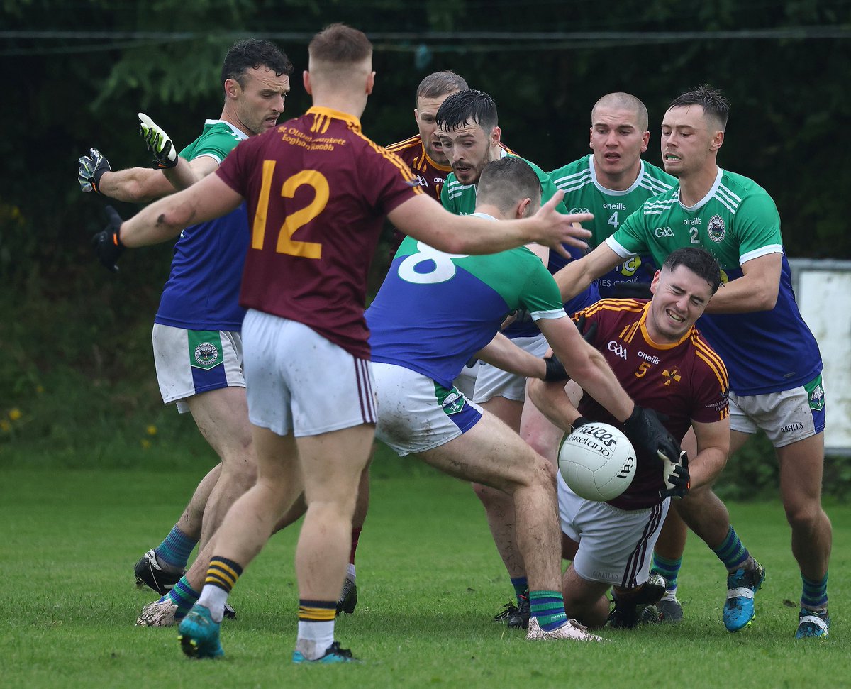 deagers's tweet photo. Great win by my local team @StMarysSaggart against a tough @plunketts_ie team in the championship this evening in Saggart, well done lads 👏 @DubGAAOfficial https://t.co/RApD59wpXt