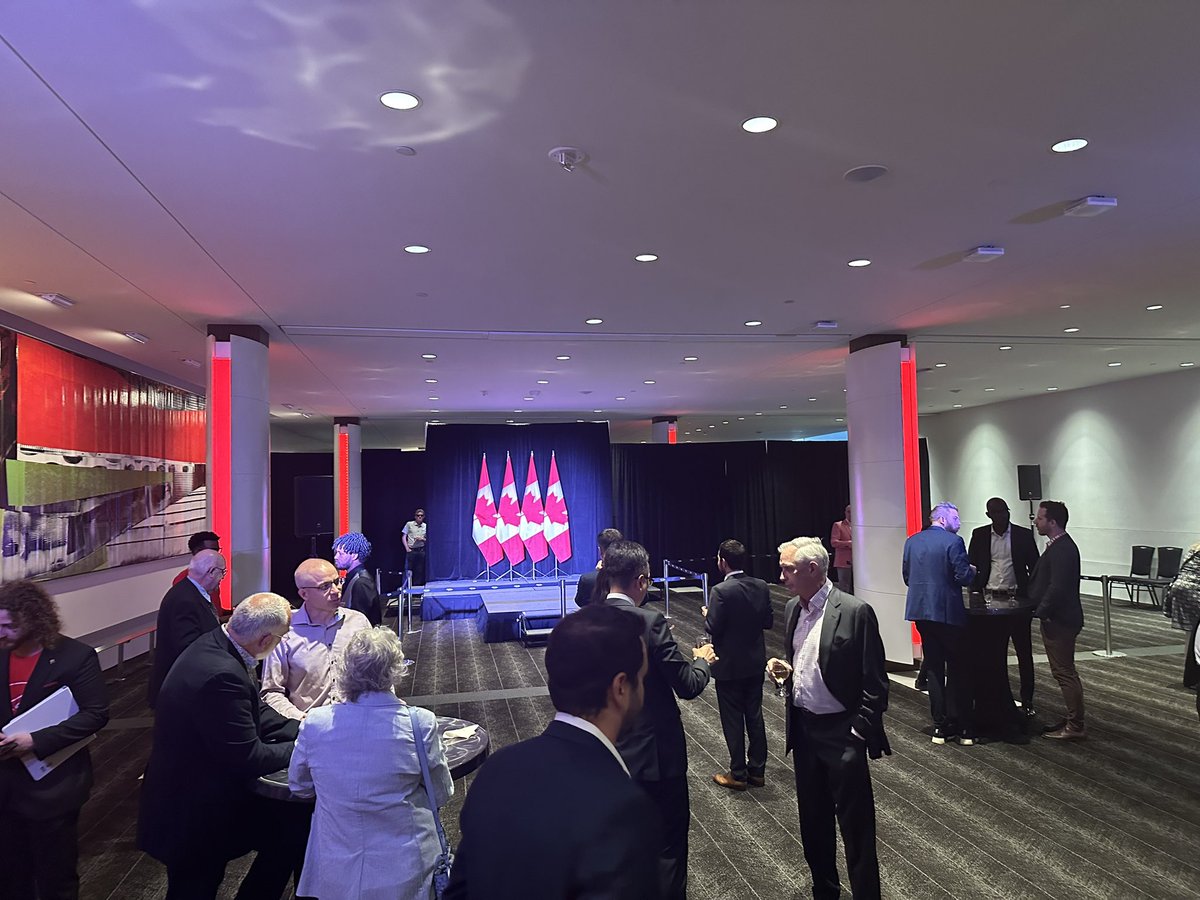 artcgreen's tweet photo. I’m here at the Liberal fundraiser in Edmonton where Prime Minister Justin Trudeau is the keynote speaker. @westernstandard https://t.co/jYMd7z7VRL