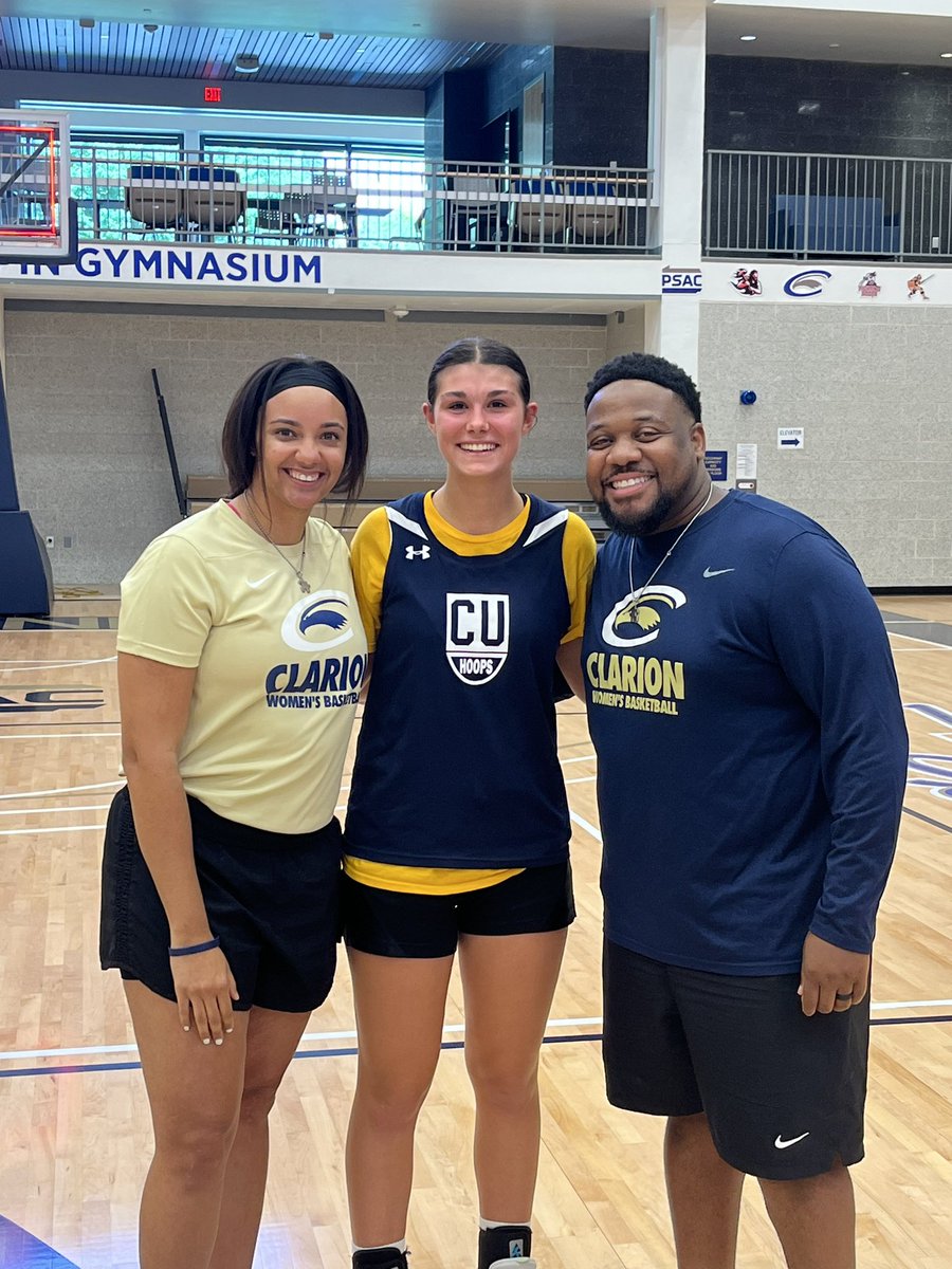 Thank you @_CoachFleming and @_CoachDFleming for a great day at @clarion_wbb camp!!