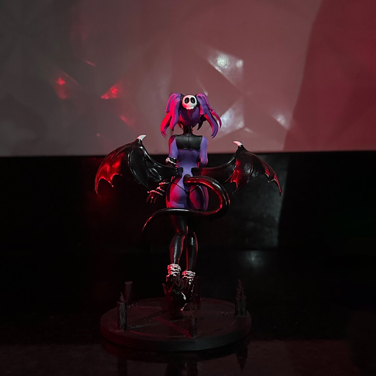 CraftFactoryBR's tweet image. 💜ATENÇÃO 💜
Novidade na loja: Essa lindinha succubus com frete grátis!! link na bio