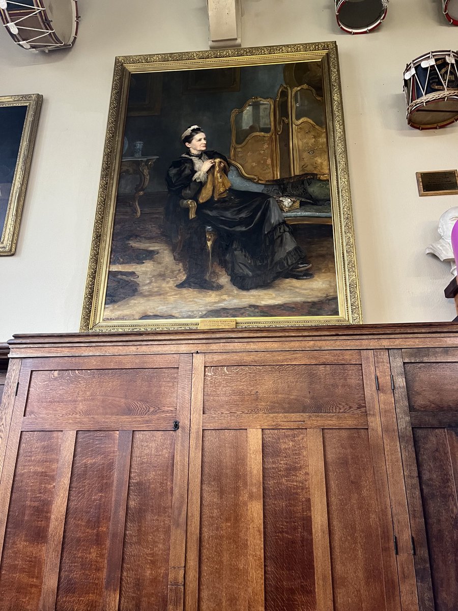 TownlandTours's tweet photo. As a guide, I get to see all sorts of amazing things in #NI.
A #portrait of Cecil Frances Alexander in #StColumbsCathedral, #Derry/Londonderry.
An amazing hymn writer.
#townlandtours #vegantabletour #visitbelfast #discoverni #vegans #vegetarian #veganuary #foodtour #legenderry https://t.co/e9XuMxpFIU
