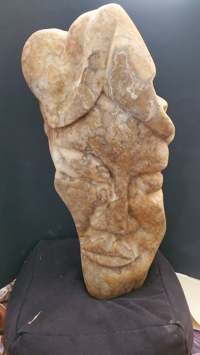 ishkotenstudio's tweet image. One of my #stonecarvings to prove i am still free #apachelife