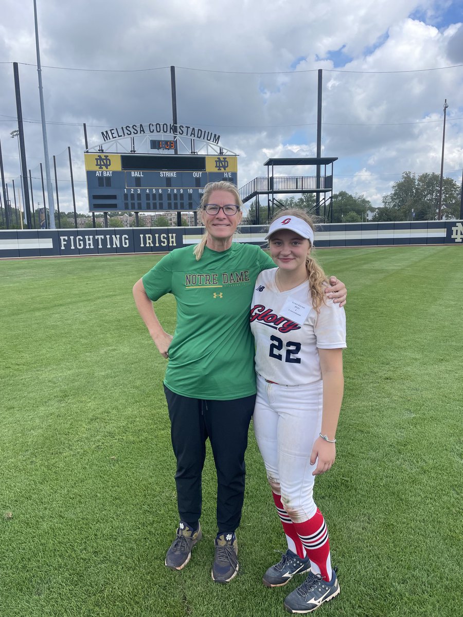 _gracebrown22's tweet photo. Loved being at ⁦@NDsoftball⁩ today! Thank you to all the coaches and players for putting on such a great camp. Excited to have met ⁦@christina_w17⁩, part of the VA Glory family. @NDcoachGumpf⁩ ⁦@2Ganeff⁩ ⁦@VAGloryFP⁩ ⁦@VGGagliardi⁩ https://t.co/jW2sVRr55X
