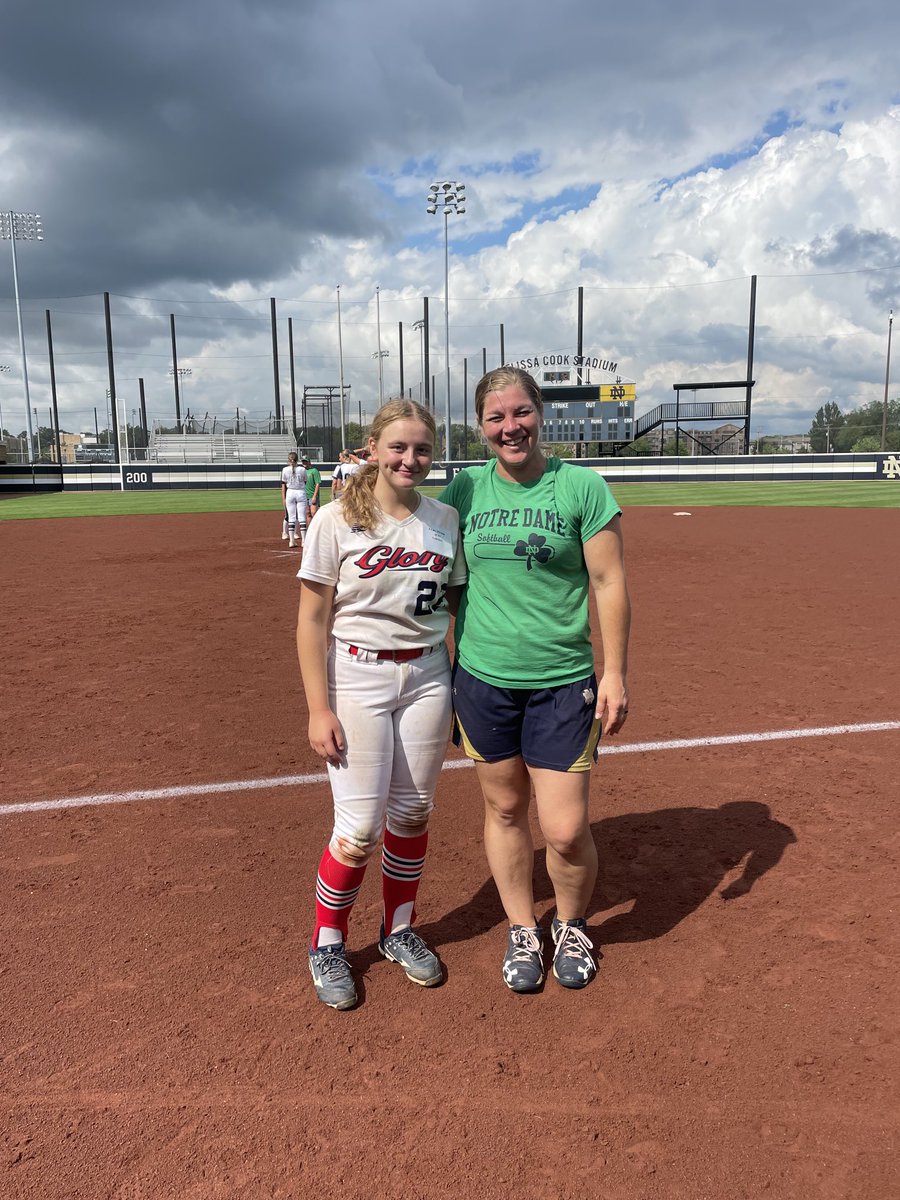 _gracebrown22's tweet photo. Loved being at ⁦@NDsoftball⁩ today! Thank you to all the coaches and players for putting on such a great camp. Excited to have met ⁦@christina_w17⁩, part of the VA Glory family. @NDcoachGumpf⁩ ⁦@2Ganeff⁩ ⁦@VAGloryFP⁩ ⁦@VGGagliardi⁩ https://t.co/jW2sVRr55X