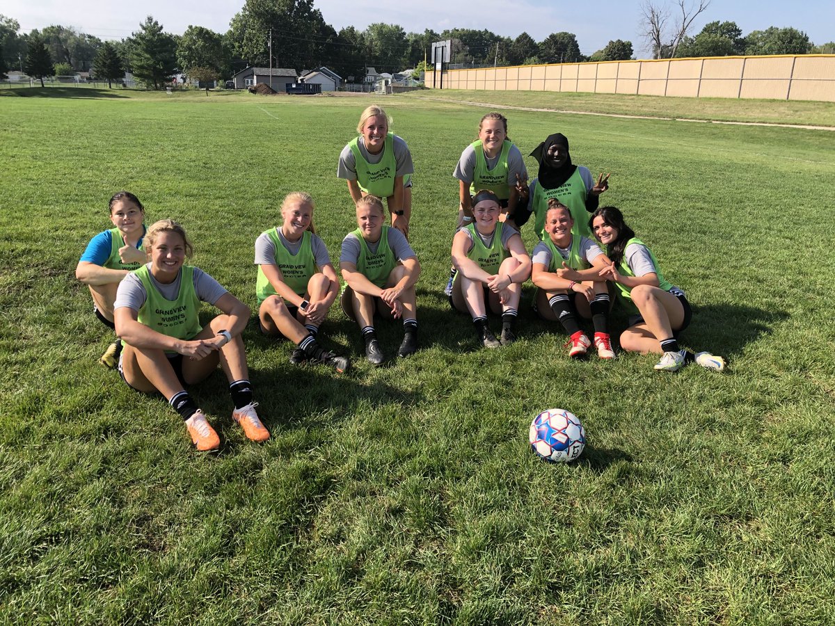 GVUWS_YWNWA's tweet photo. Last day of the three weeks of preseason camp calls for GV Soccer Olympics!  Green team won the gold, before we put aside one set of rivalries and embraced another in the inner squad scrimmage! #YNWA #SURG’D https://t.co/5cAZBse75K