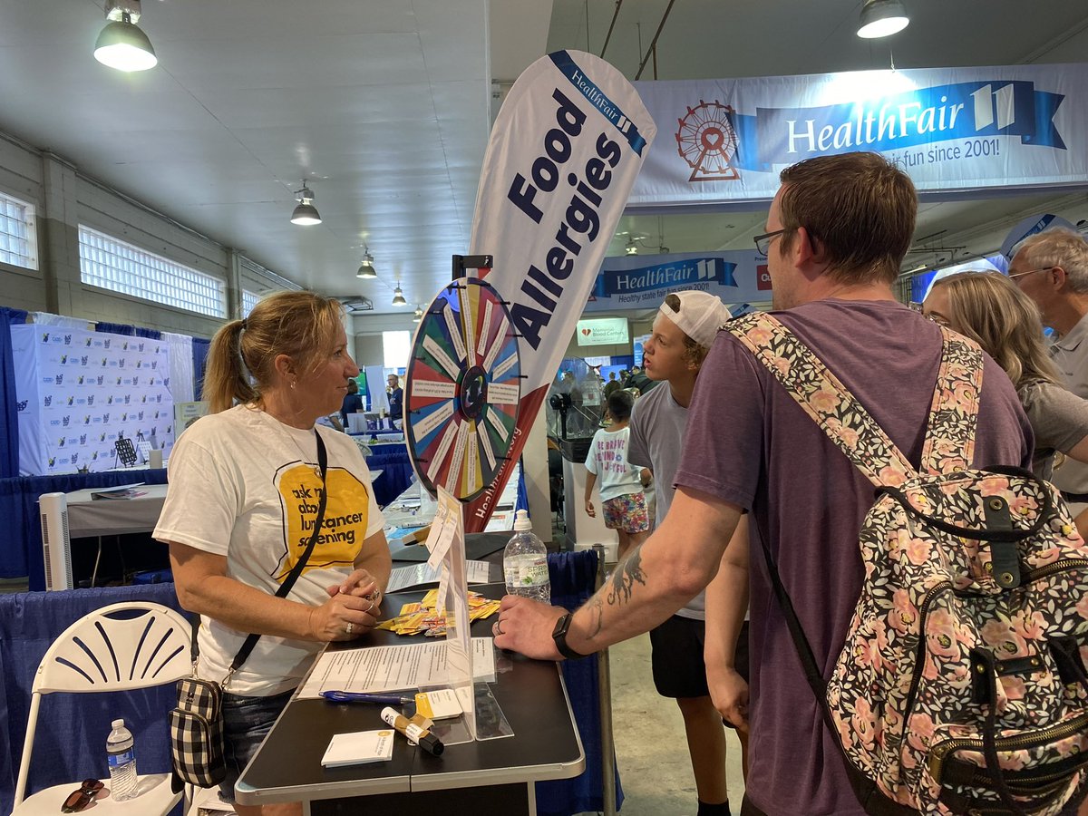 rjanders1020's tweet photo. #mnscreens 
#mnstatefair
#ABOH 

SCREENING SAVES LIVES!! Come to the KARE11 HealthFair Building at the MN State Fair to learn if you would benefit from lung cancer screening!! https://t.co/F2xChSW6c7