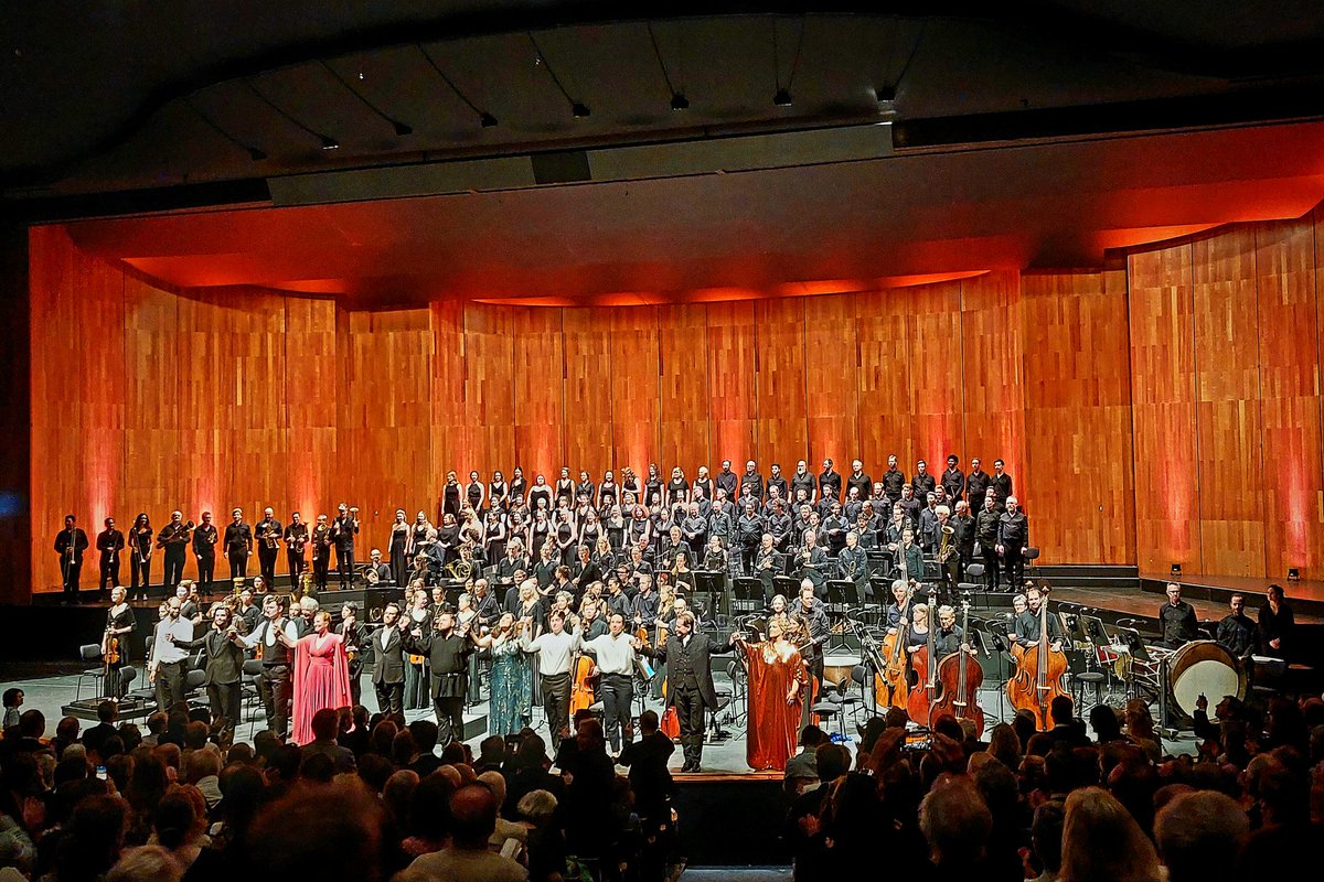 #LesTroyens 🎶🐴 @mco_london @dinispsousa @SbgFestival #Berlioz #periodinstruments #ORR #MonteverdiChoir @Spikelmyers #PaulaMurrihy @AliceCoote @bethtaylormezzo #LaurenceKilsby #WilliamThomas #LionelLhote #AdèleCharvet @AshleyRiches #AlexRosen #RebeccaEvans #SalzburgerFestspiele