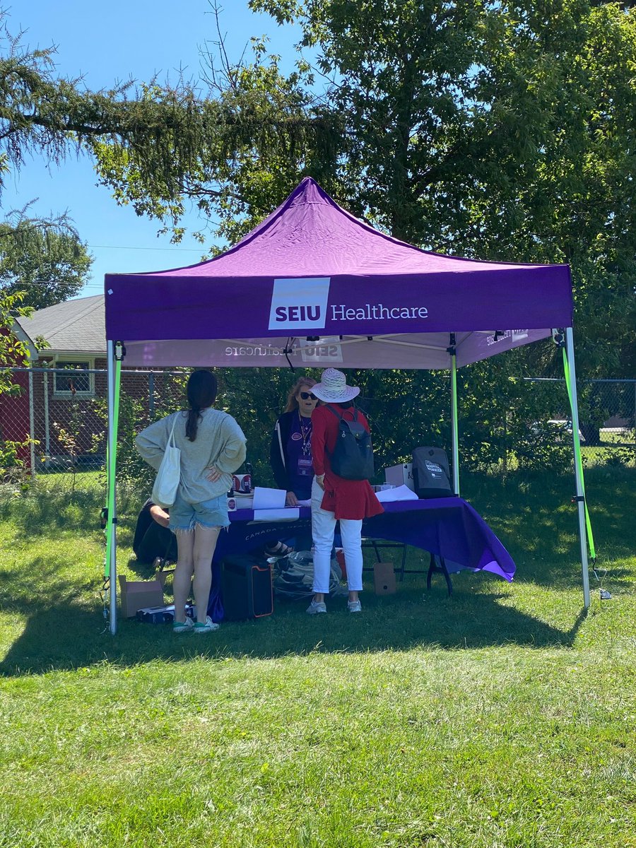 stephaniebowman's tweet photo. I joined Minden-area residents, health & educ’n workers for a great rally to re-open #MindenER, support rural communities & public health. We need transparency from this Conservative gov on the decision to shut the ER. We need a gov that listens. #onpoli #onhealth #mindenmatters https://t.co/osq8yXoFlz
