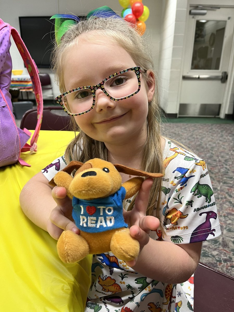 Christine Snow tweet media