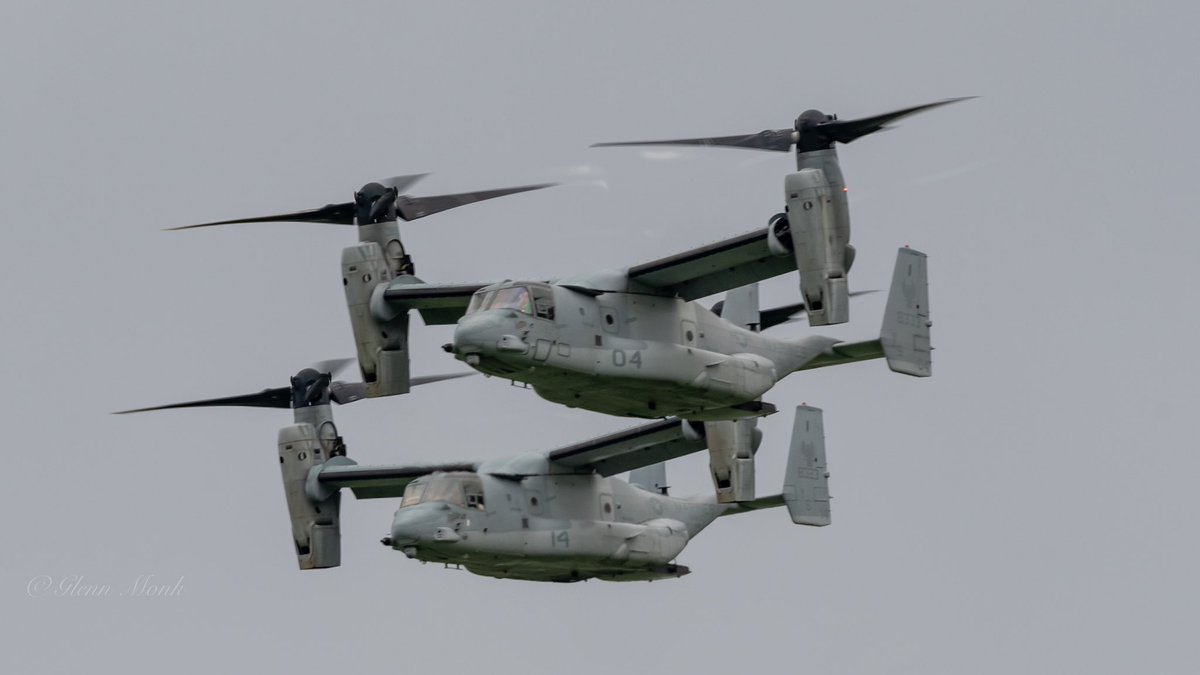 monkg57's tweet photo. US Marine Corps MV-22B Ospreys departing and arriving back to #baldonnel having performed a #flypass for #Navy vs #NotreDame #Avgeek @AVIVAStadium @AerLingus #CollegeFootball 🇺🇸 https://t.co/fxJL41OISr