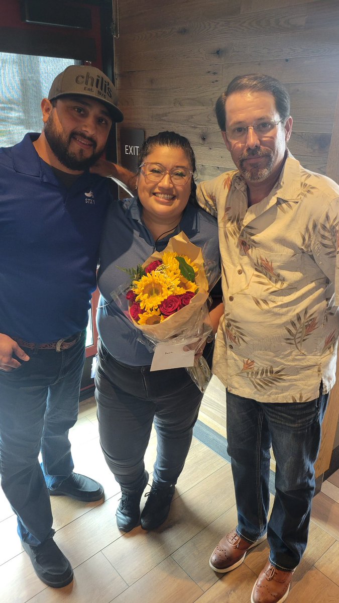 Veronica is taking a new role as the General Manager of Chilis Mcallen . I’m super excited for your well deserved promotion .Thank you for all you did in making Chilis San Juan like no place else you will be missed , I’m truly gonna miss you @vero_gee147 @LarryV71