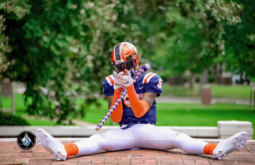 kendanielsjr_'s tweet photo. #AGTG Blessed to receive another D1 offer from University of Virginia!!!!Thanks to God, my parents, Coach McCain, Coach Bam , Coach Brice , Coach Privv, Coach Rio and my teammates 🖤 #BACCCEND https://t.co/jkcjlUfvmt