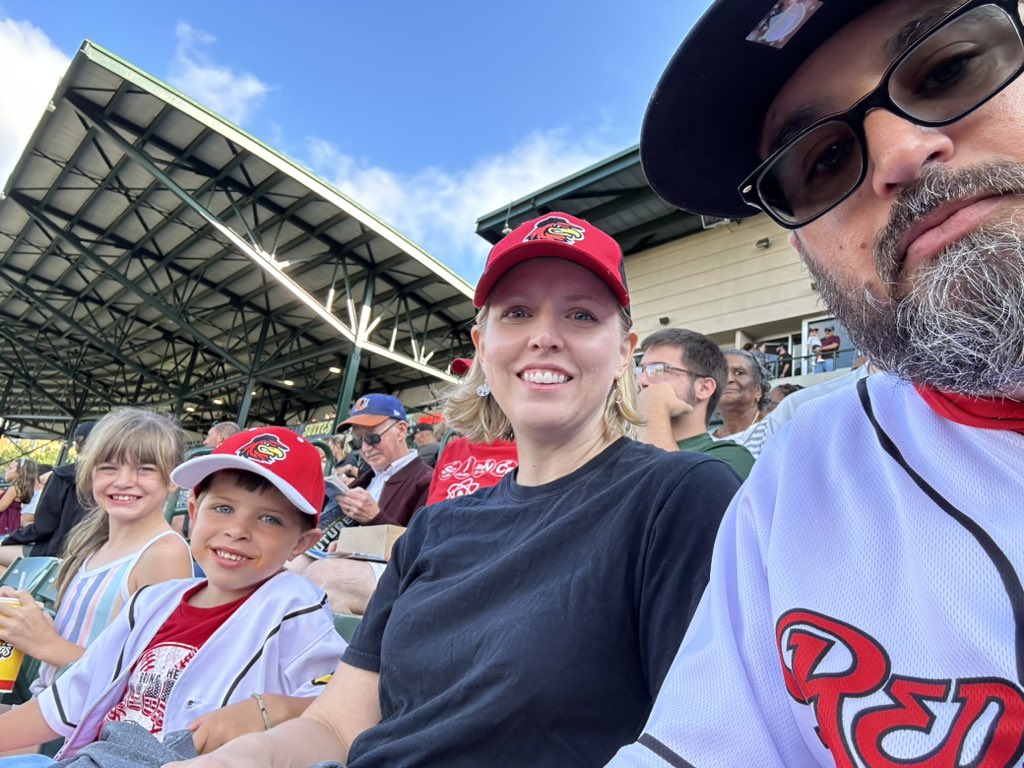 JeremyDanij017's tweet photo. #rocthesummer #rocredwings https://t.co/YwvBgJgkq0