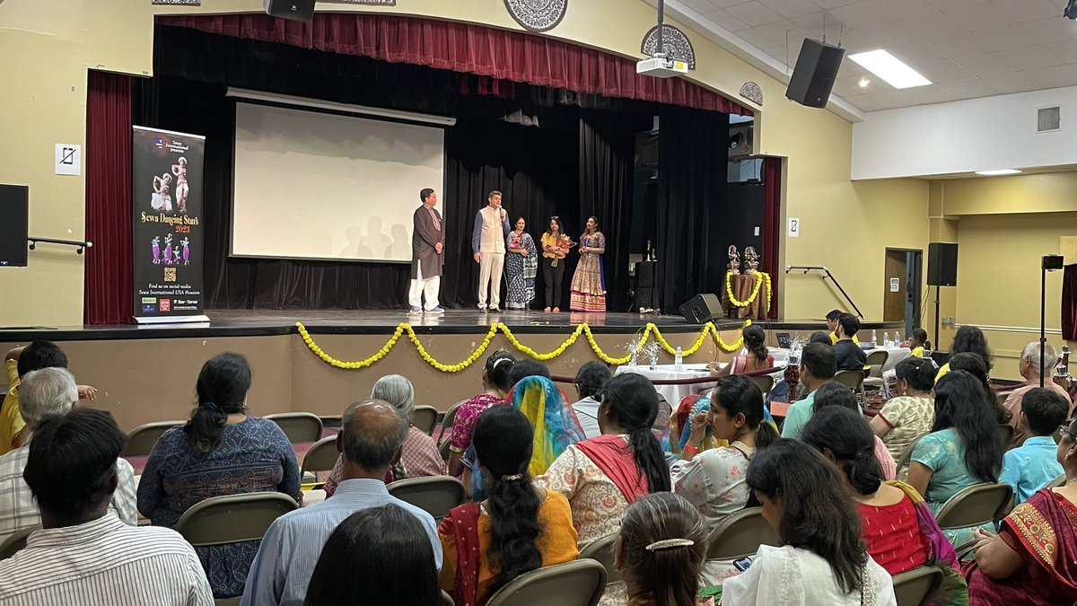 cgihou's tweet photo. Consul General participated in SEWA International’s event Dancing Stars 2023. 
The annual signature event by @sewausa showcases Indian arts & culture; promotes harmony. In his remarks CG recalled the spectacular success of Chandrayaan 3 -India’s Lunar Landing Mission and the celebrations organised by the Houston Durga Bari Society and SEWA to mark this feat.