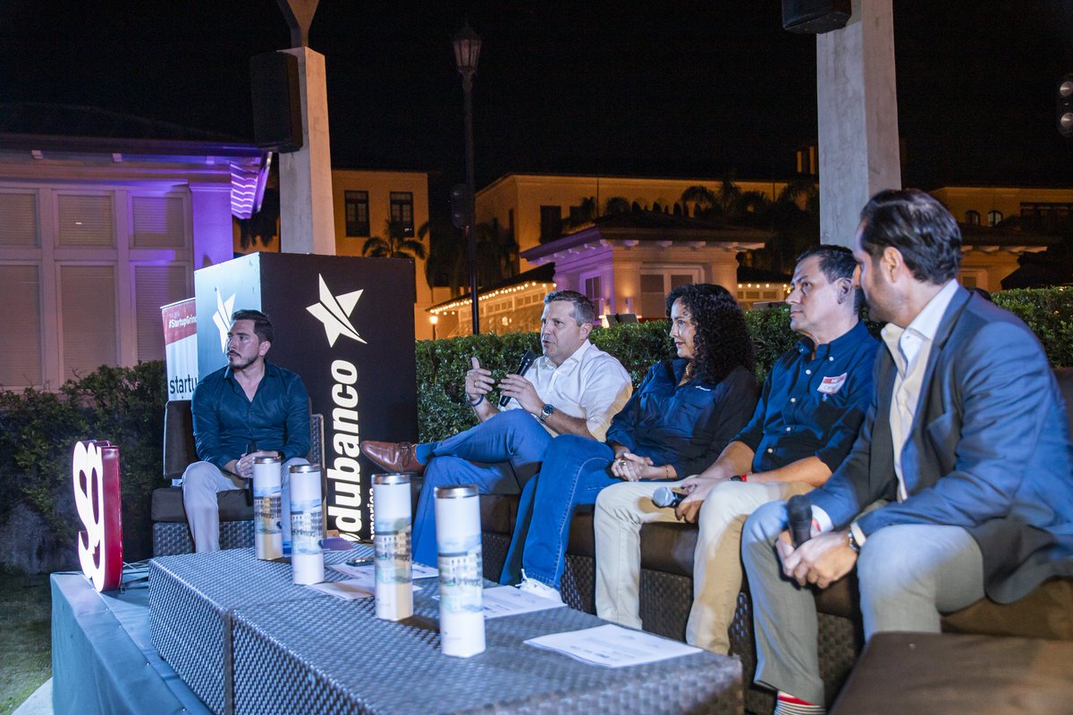 The top CEOs in the city inspired our community of +21k members in a wonderful night <a href="/startupgrindgye/">Startup Grind Guayaquil powered by Google</a>! 🚀 

Thanks to all our attendees, amazing speakers, partners, and team members for another great edition of <a href="/GameChangersGye/">Game Changers</a> 👊🏼 #keepgrinding