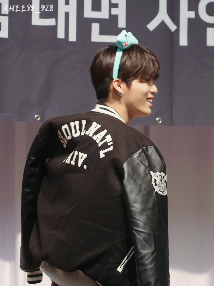 cheesy_928's tweet photo. 230826 엠투유 대면 팬싸

서울대 음악대학 박정우선배❣️

#박정우 #PARKJEONGWOO
#트레저 #TREASURE https://t.co/AAWIETHbjH