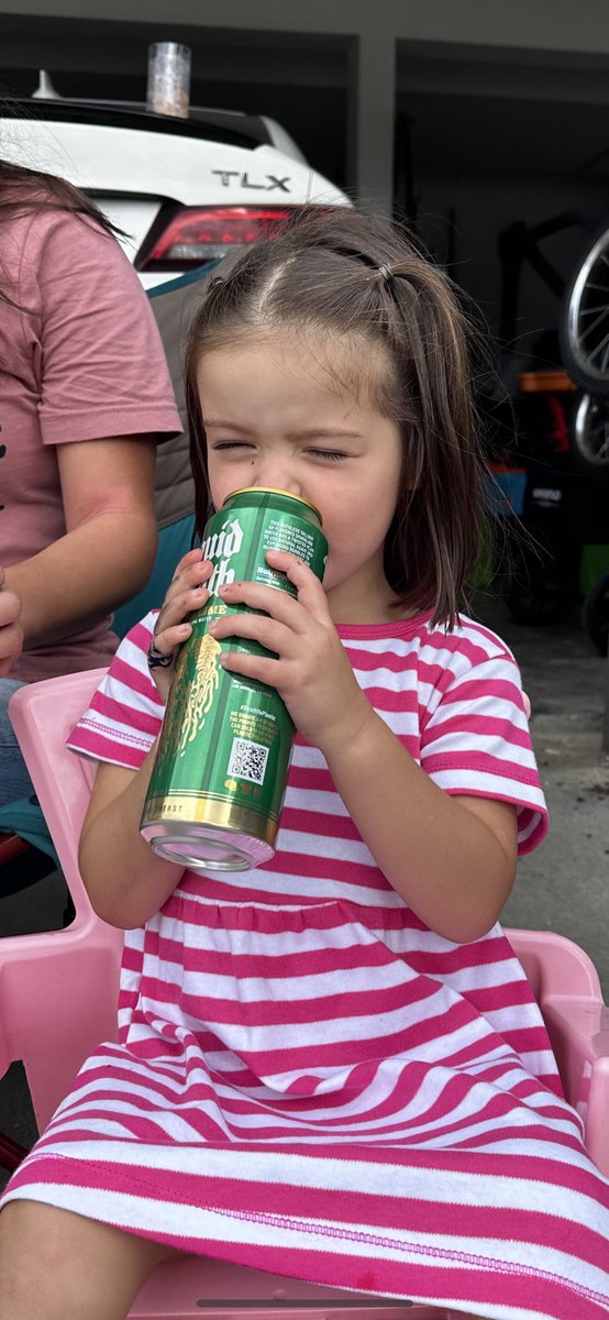 rhihousee's tweet photo. @LiquidDeath my daughter absolutely LOVES severed lime. I really think you guys need kids merch! https://t.co/5YqndHXPxv