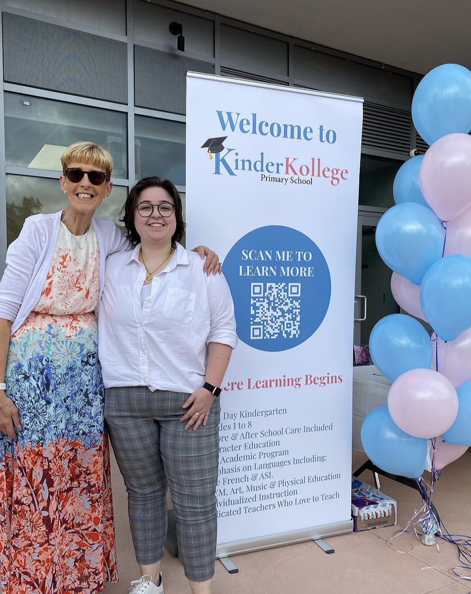KinderKollegePS's tweet photo. What an incredible turnout today at out KKPS Orientation Day &amp; Open House!!! 😁 So fun to see all our amazing returning families, our new families and even some old friends! ❤️❤️❤️  #orientationday #openhouse #returningstudents #newstudents #oldfriends #alumni #newschool https://t.co/tPh09sBlWI