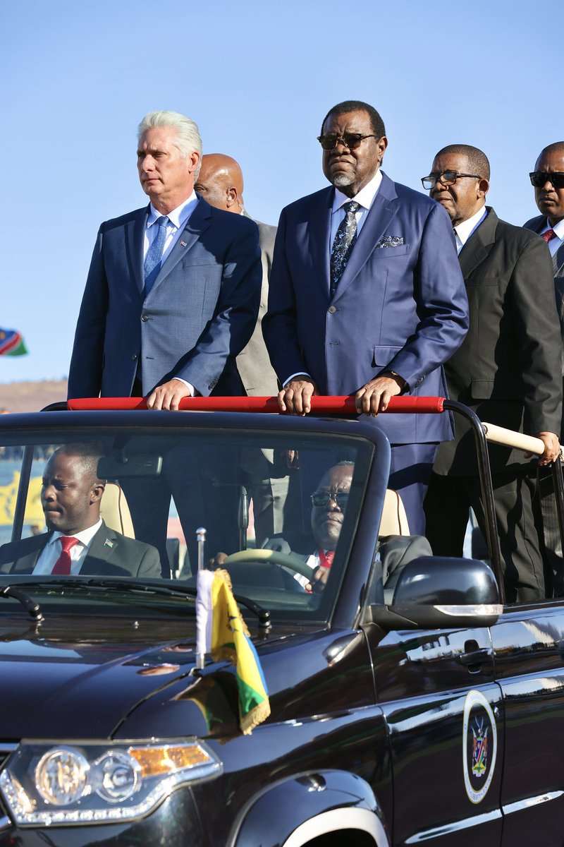 DiazCanelB's tweet photo. Muy emotivas las primeras horas en Windhoek, en el acto por Día de los Héroes. Rendimos tributo a héroes y heroínas de #Namibia, Angola y #Cuba, quienes abonaron con su sangre el camino a la independencia y pusieron fin al odioso régimen del #Apartheid. https://t.co/MtgTgSU1HQ