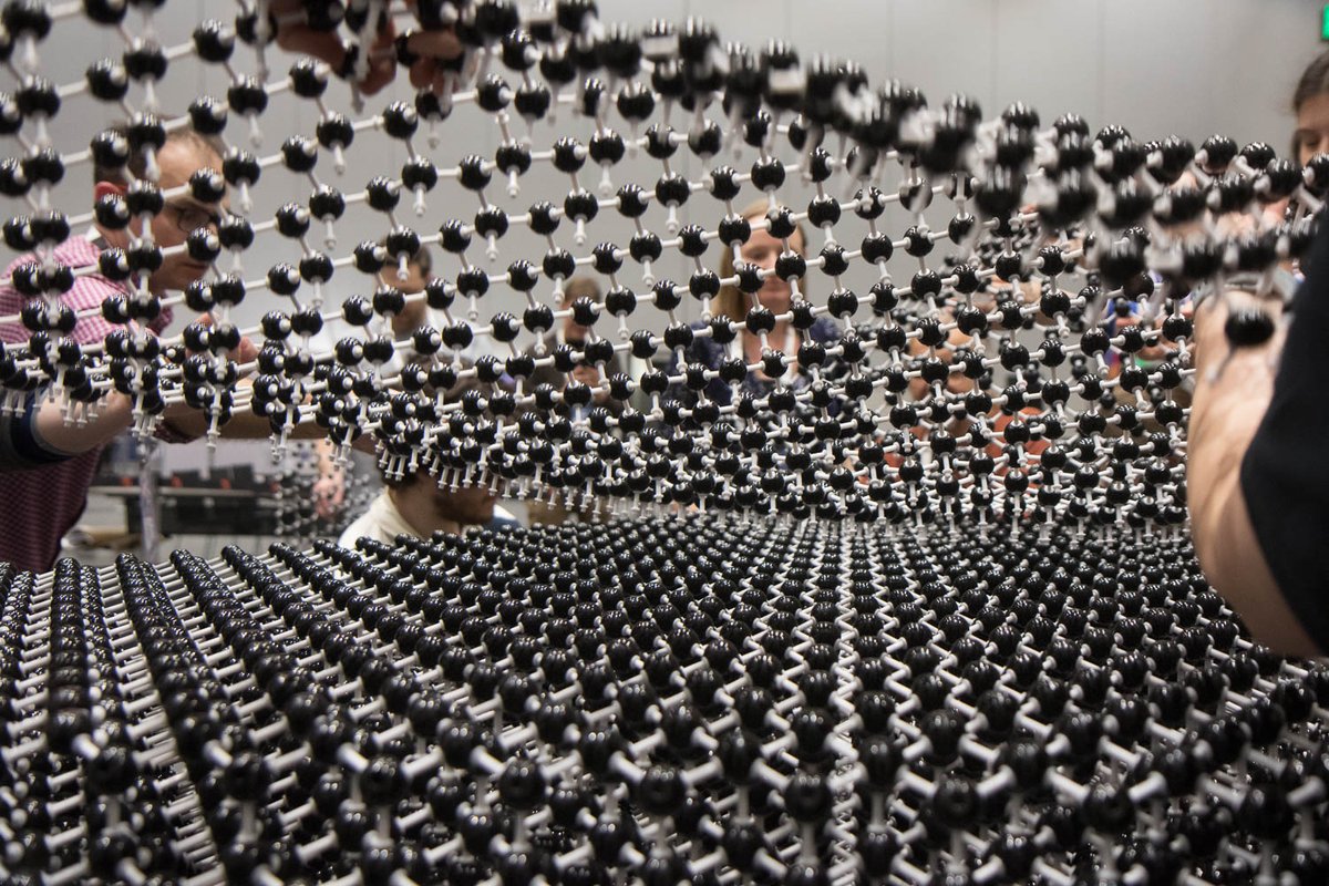 JunAishima's tweet photo. "Many hands make light work" - many people helped put together the world's biggest diamond structure for #braggYourPattern, here are some photos of the final steps! Come see it in the exhibition center early on Sunday before it gets dismantled for transport! @IUCr2023 https://t.co/Pc3vCMN6QE