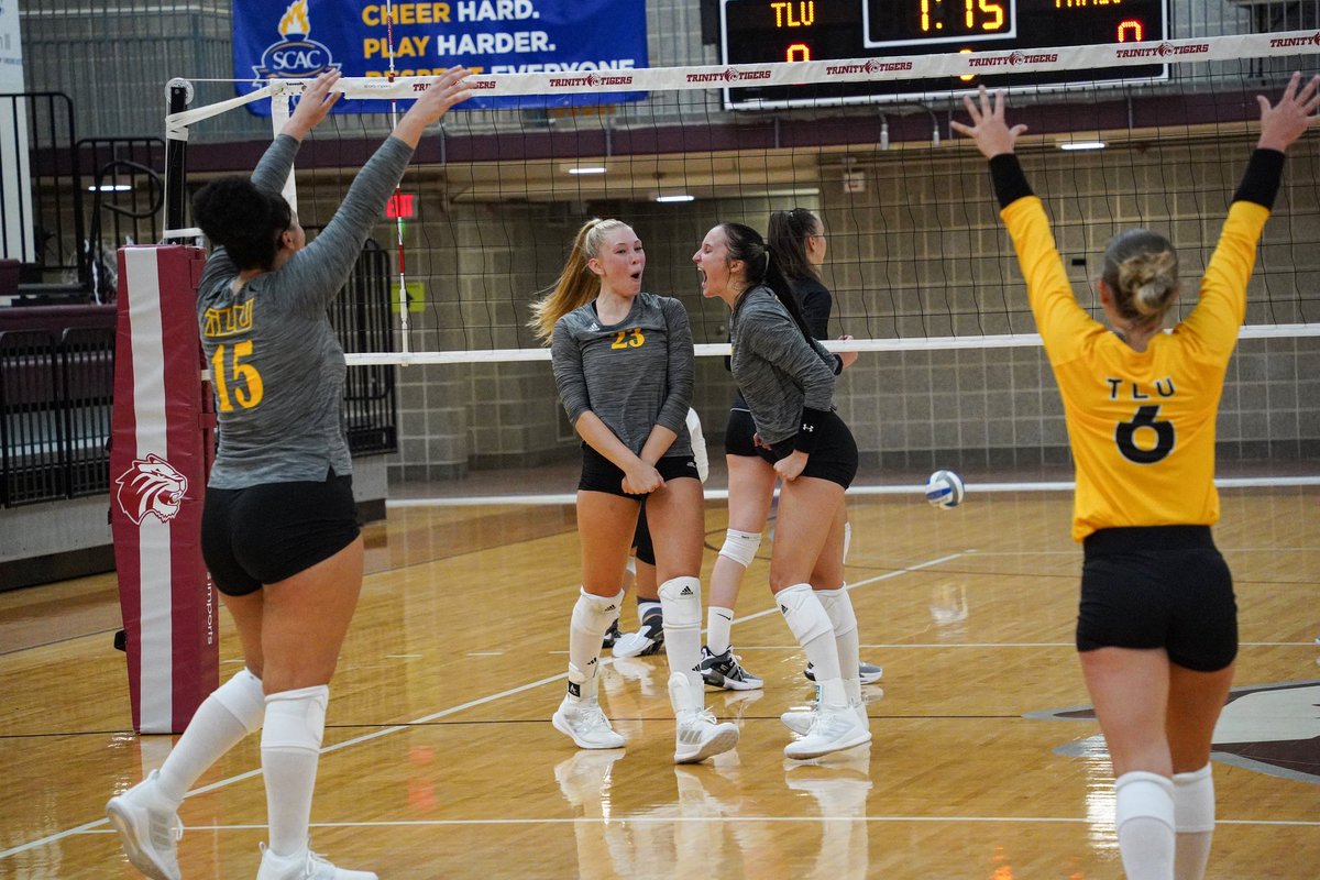 TLU_VB's tweet photo. Had some fun today🙂

Thank you to all the Bulldog fans who made the trip to San Antonio! We’ll see you there again on Friday to start the regular season! 🐶 

#TooLiveU | #PupsUp https://t.co/S1a7mUuklB