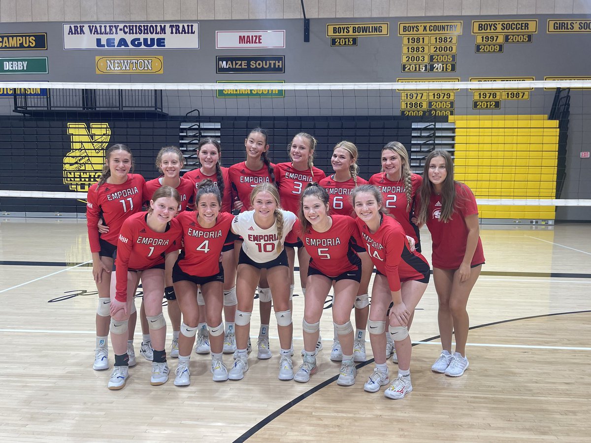 Emporia High Athletics (@ehighathletics) on Twitter photo Congrats <a href="/EHS_Spartan_VB/">Emporia High School Spartan Volleyball</a>. Taking first at AVCTL Preseason at Newton with a 4-1 record! #EmporiaAwesome Congrats <a href="/EHS_Spartan_VB/">Emporia High School Spartan Volleyball</a>. Taking first at AVCTL Preseason at Newton with a 4-1 record! #EmporiaAwesome