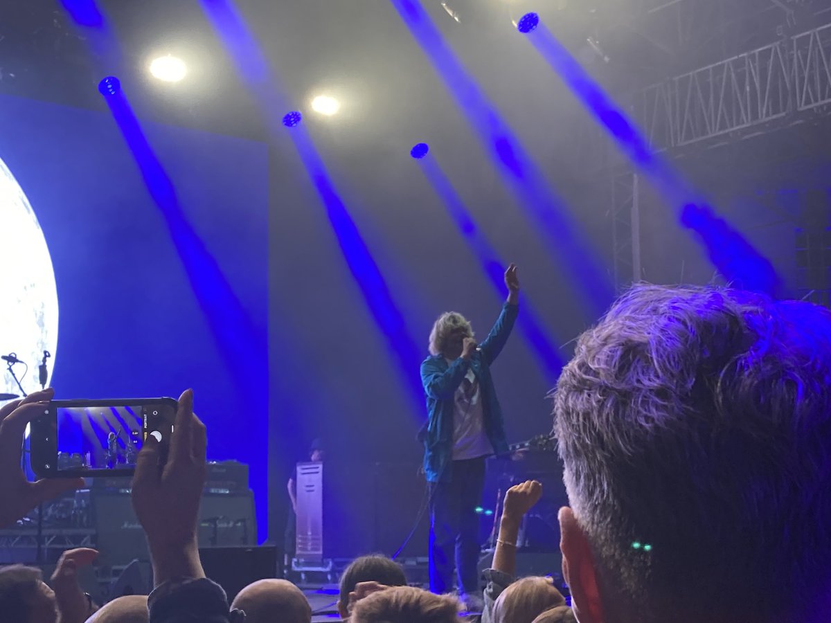 joanneRACHAEL's tweet photo. What a night! ⁦@thecharlatans⁩ ⁦@Tim_Burgess⁩ ⁦@Tim_Burgess⁩ https://t.co/DaZqZBMehf