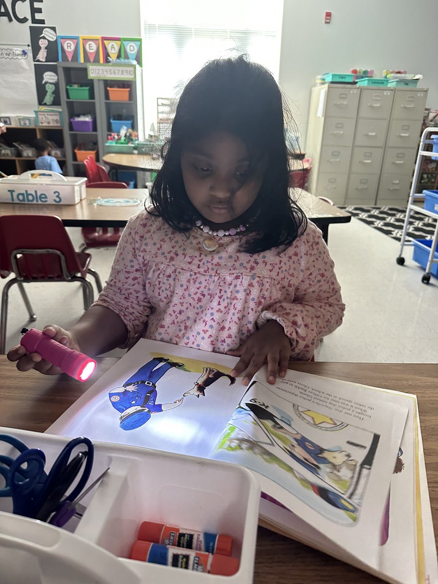 Emily Pullman tweet media