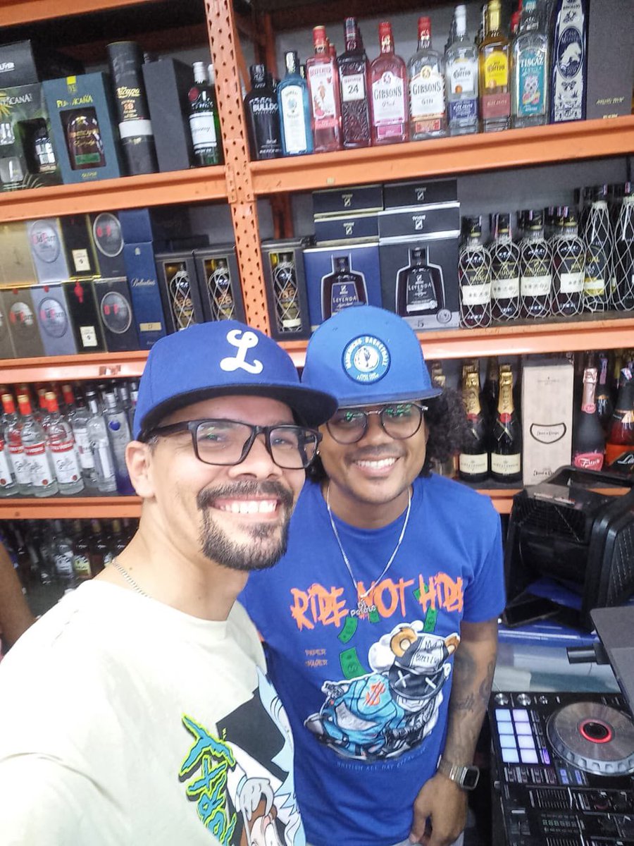 Con mi bro <a href="/Maipi/">🌽π</a>
