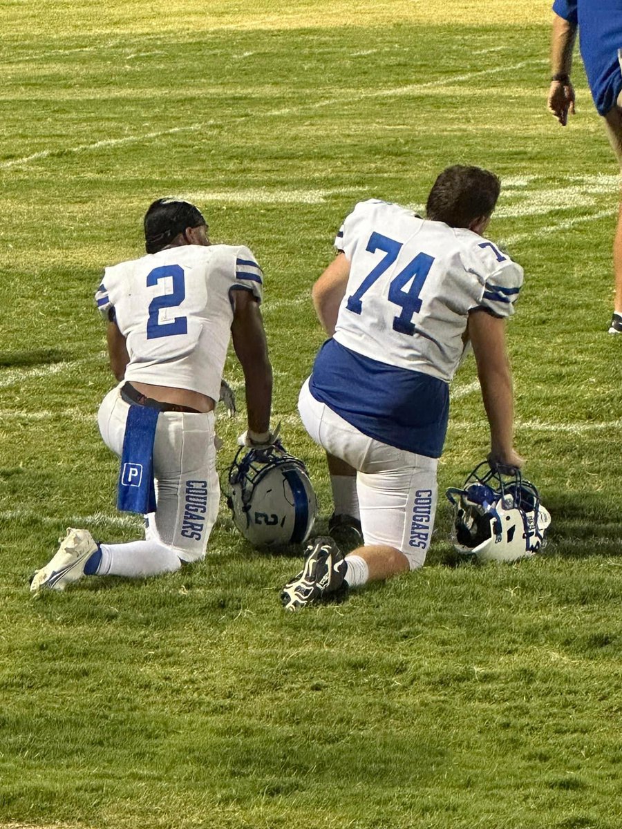 Wanted to give a shout-out to my teammate Luke Moss (#74) for his resiliency during our last game. Our starting center went down with an injury which called Luke to fill in and I never heard a complaint just happy to be there and play!! Love you 74💙 you did a heck of a job‼️