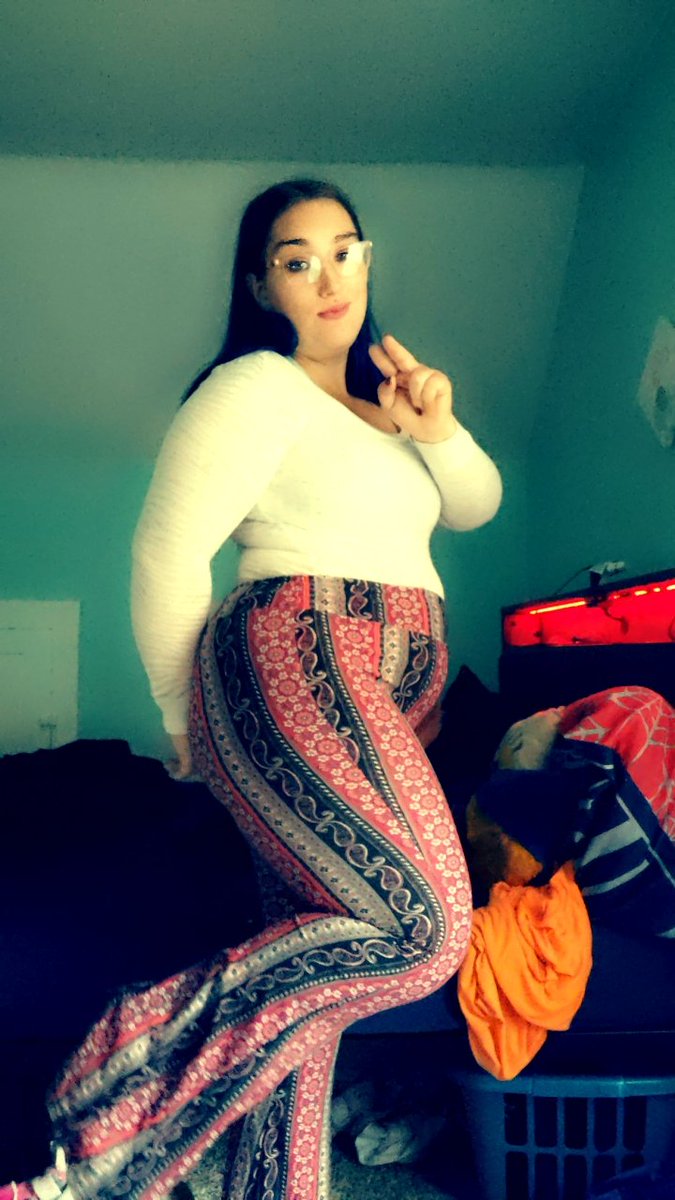 Gib1Bailey's tweet photo. Had a great day would be better if it was with you 

#onlyfansgirl 
#onlyfansmodel 
#hippyfest
https://t.co/7VP0F3OexL https://t.co/SrwTvMwUoY