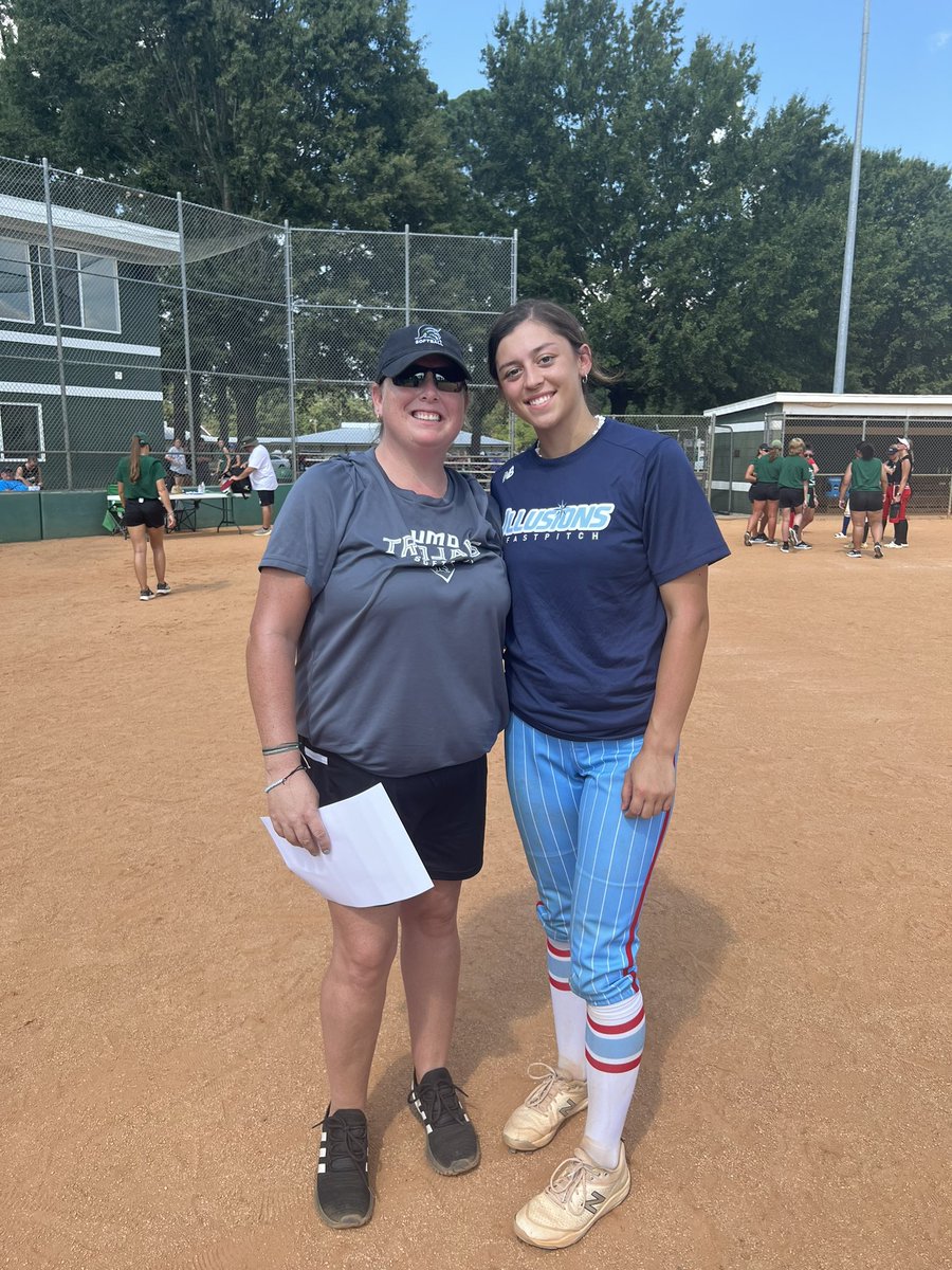 GoldHankins's tweet photo. Gracie Williams (2024 C)
Trenton HS (Trenton, TX)
Gracie working hard today behind the dish in the North Carolina heat at her future home, University of Mount Olive. It was a lot of fun representing Illusions out here!
#IGPremier18u #comitted #FutureTrojan @UMOSoftball https://t.co/U1mO2jAdeS