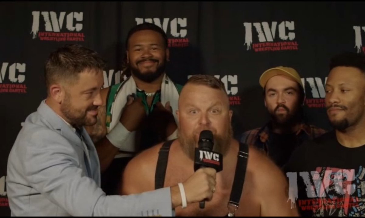 NickLendl's tweet photo. No shortage of talent in this photo!
@IWCwrestling #CagedFury #IPPV #FitePlus https://t.co/rtCGmNmNWT
#IWCNetwork @2to1Media @jocksamson #Handyman @GanonJonesJr @AYoung1_ #Announcer https://t.co/lUOzxfi52y