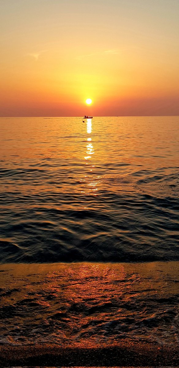 William77889900's tweet photo. Tramonto alla #TonnaradiPalmi #CostaViola #Calabria https://t.co/VhDolZNOpz