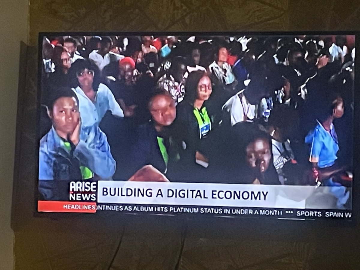 ossaiovie's tweet photo. Arise Tv aired the Delta Social Media Summit few minutes ago .
It was awesome.
We give Glory to God Almighty even as we pray that he continue to give us strengths toward the next edition.
#DeltaStateSocialMediaSummit
#leisureparkasaba
#DeltaSocialMediaSummit #DSMS2023 https://t.co/yhMzZq5vBn