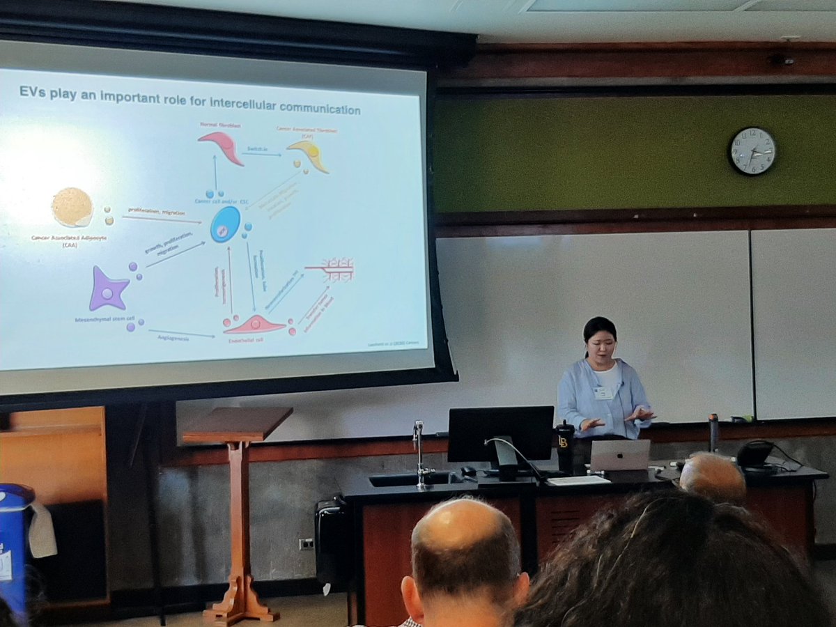clawedfeet's tweet photo. Jiae Lee talked about extracellular vehicles at #WCSDB https://t.co/UEP7wH49wJ