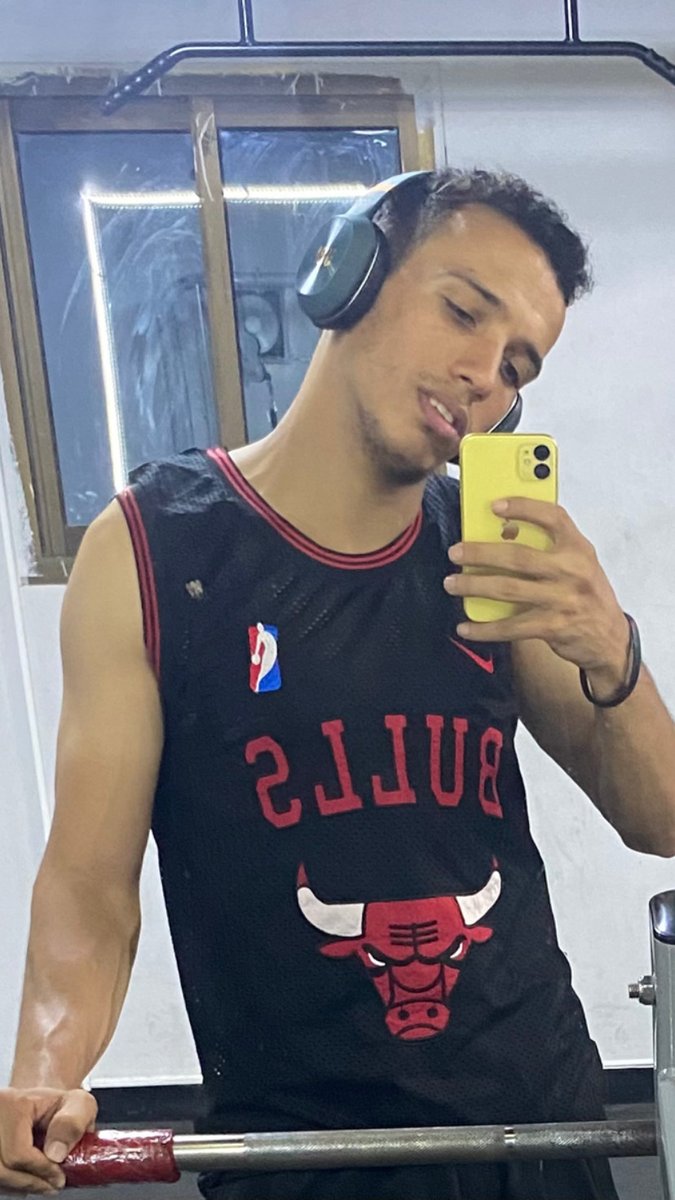 MahmoudAfifyy's tweet photo. 🏀🥊🦾😅 https://t.co/bdoHaMBlRD