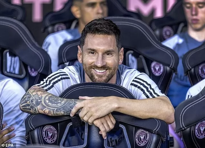 MessivsRonaldo.app tweet media