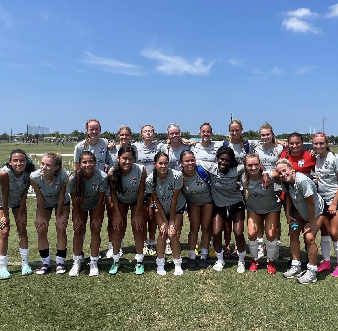 alanabennett06's tweet photo. First Pre Season 4-2 dub against IMG Academy! Can’t wait for the rest of the season! #tbu #ecnl #Classof2025 #collegerecruiting #soccer #tbu06ecnl https://t.co/ua6k5Trxv2