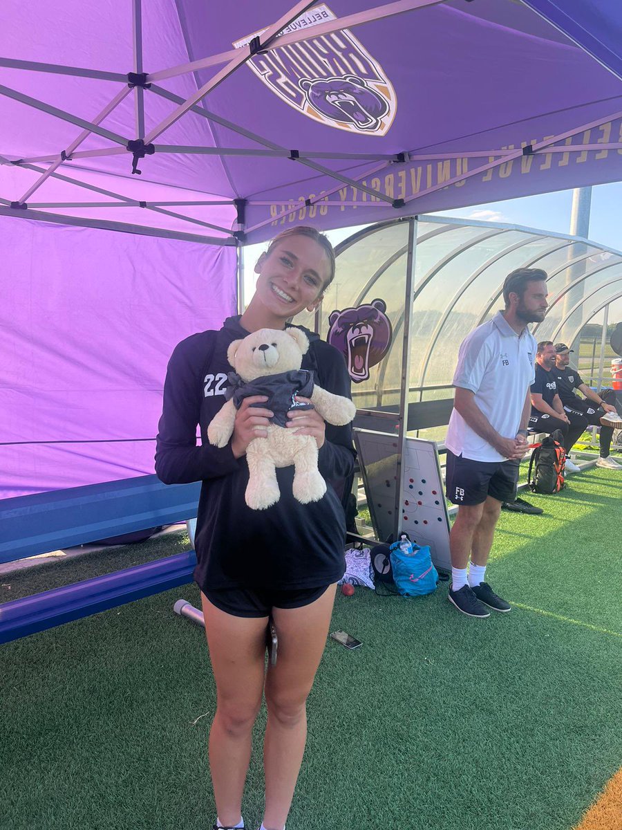 PLAYERS WOMEN OF THE MATCH

#22 #TwentyTwo EMMA MADEJ AGAIN