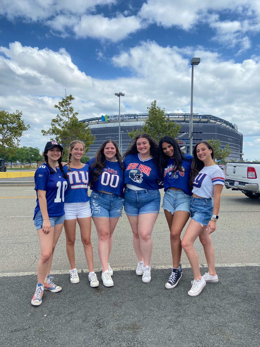manderrrs14's tweet photo. #nygiants #Giants #MetLife #GoGiants #NYGiants https://t.co/hAFbUhEfNg
