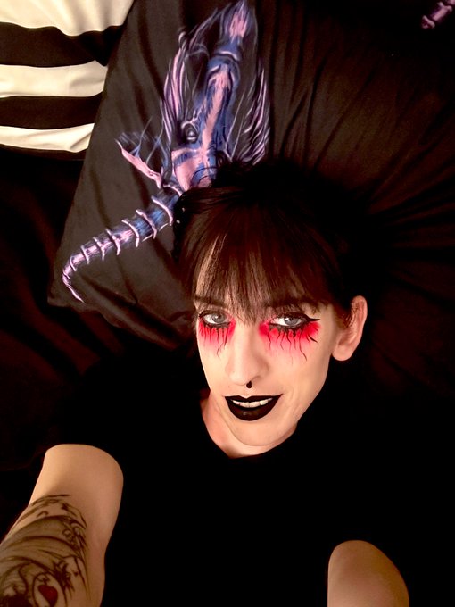 Pics >.< https://t.co/y7dggs0DB2<a href="/tag/mvsales"class="tags"><span>#mvsales</span></a>