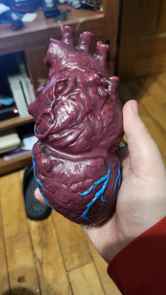 TheChibiSaturn's tweet photo. I need someone to babysit me and my money cuz if not I'm gonna keep buy stuff I don't need like this prop heart from a Halloween store https://t.co/Z3nQlcknf3