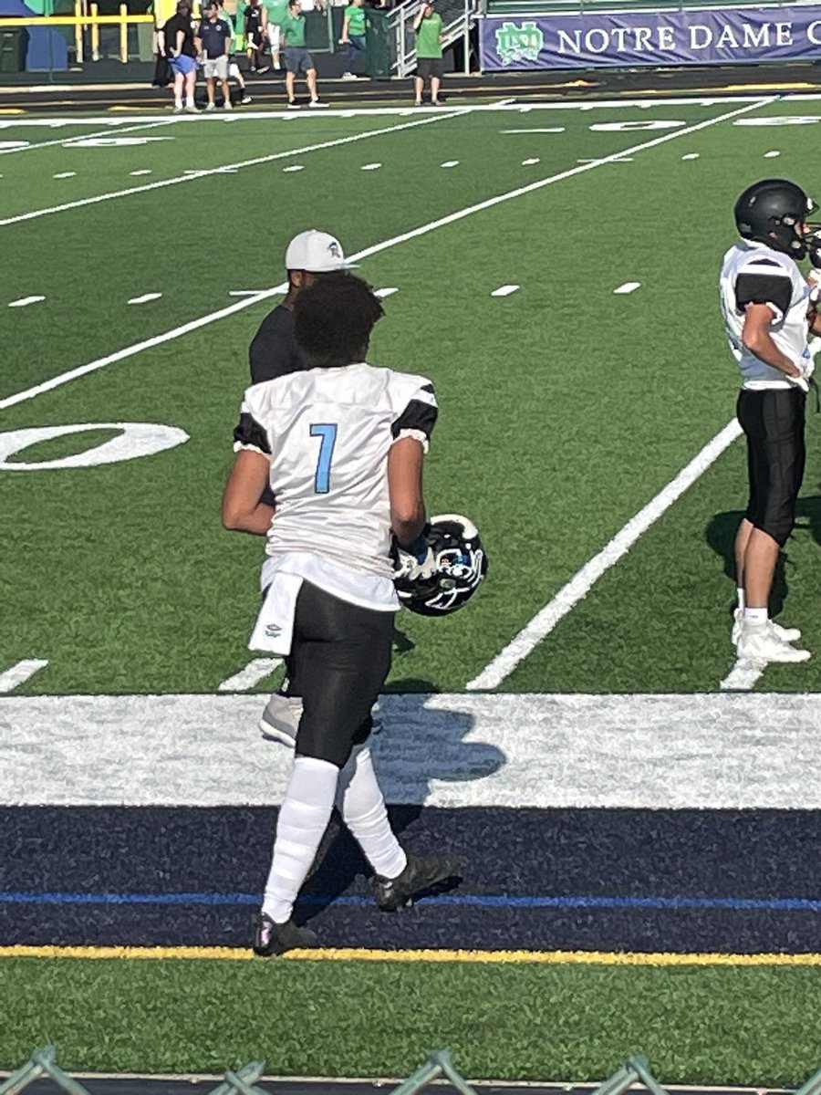 bamwhitehead's tweet photo. My goal this season is to be a punishing blocker as a Tight End &amp; dominate my opponent on every play!! #7 #pancake #beaggresive #bethehammer  @CoachEddie2 @CoachMarkarian @LevornH @CoachLup @CoachMarchi @Coach_Flaherty @BrandonBowie_ @CoachTyGreen @___Dwil @CoachJ_Walsh https://t.co/hfZi7T2gU3