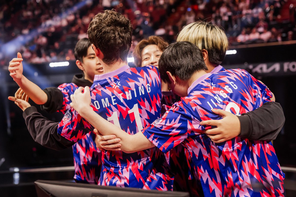 pprxteam's tweet photo. We finish #VALORANTChampions in Second place. 

GGWP and congratulations to @EvilGeniuses 👊🏻

Split: 10-13
Ascent: 13-11 
Bind: 5-13
Lotus: 10-13 

See you next season! #WGAMING https://t.co/JHvCs55Car